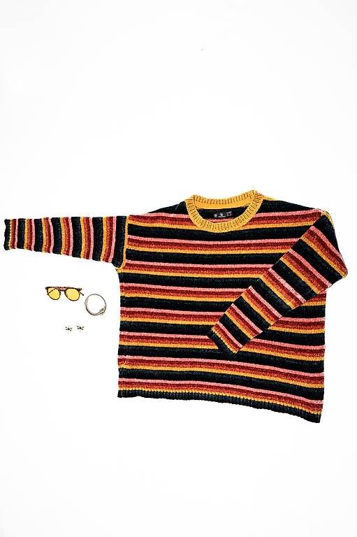 Maglioni & Felpe: Volcom Pullover Farbig – Usato da Dübendorf venduto da Leona.R