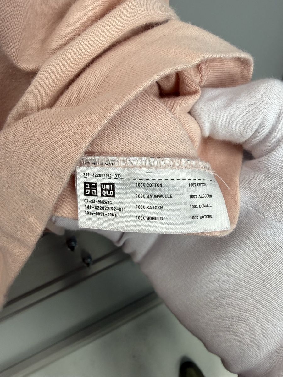 Uniqlo T-shirt: Uniqlo x Kaws tee – Usato da Lausanne venduto da Unehistoiredesapes 4