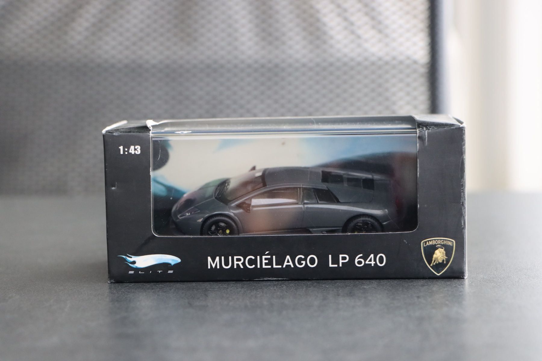 Modellini d'auto: Lamborghini Murcielago 1:43 HotWheels – Nuovo e nell'imballaggio originale da Bühl b.Aarberg venduto da modelldiecast