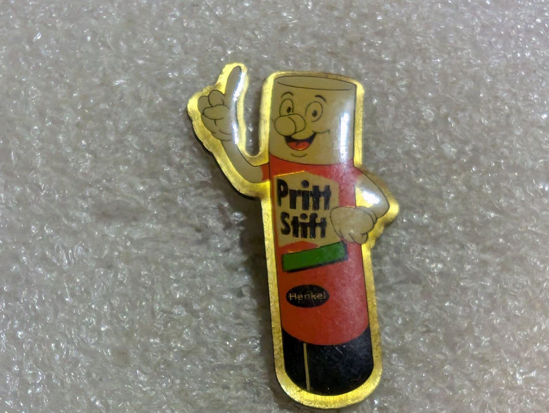 Placchette & Badge: Ansteckpin 146: Pritt – Usato da Oppligen venduto da Pin-Fall-Shop
