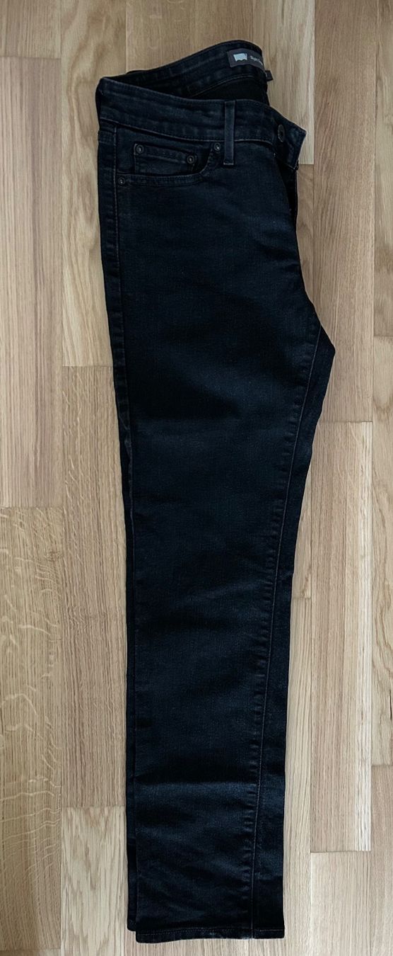 Levi's Jeans: Levi Strauss Damen Jeans schwarz – Usato da Steffisburg venduto da Maratsch 4