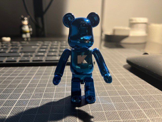 Medicom Toy Statuette: BE@RBRICK - SERIE 29 BASIC LETTER K – Usato da Basel venduto da cskim