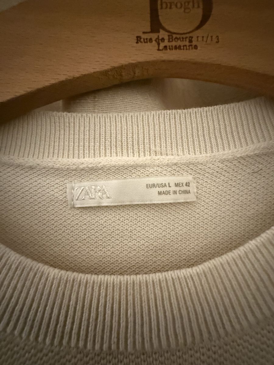 Zara T-Shirts: TShirt Zara Size L – Gebraucht aus Ecublens VD von charliecinquillo 1