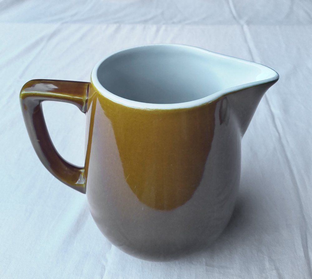 Carafes: beau pot brun - RÖSSLER? - 1.5 – D'occasion à Morgins par Laurentcorinne