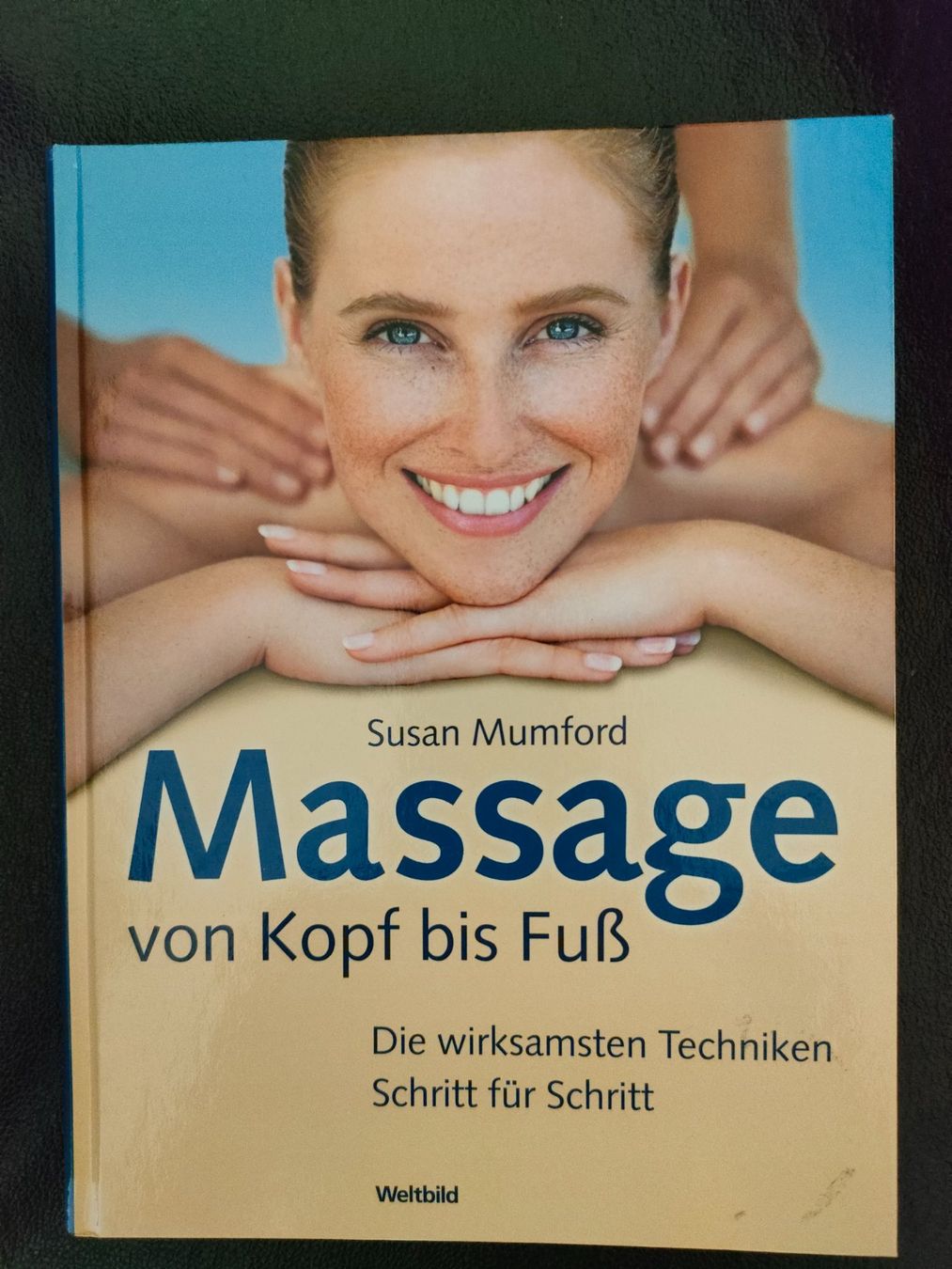 Libri: Buch: Massage von Kopf bis Fuss – Usato da Wiesendangen venduto da s_er