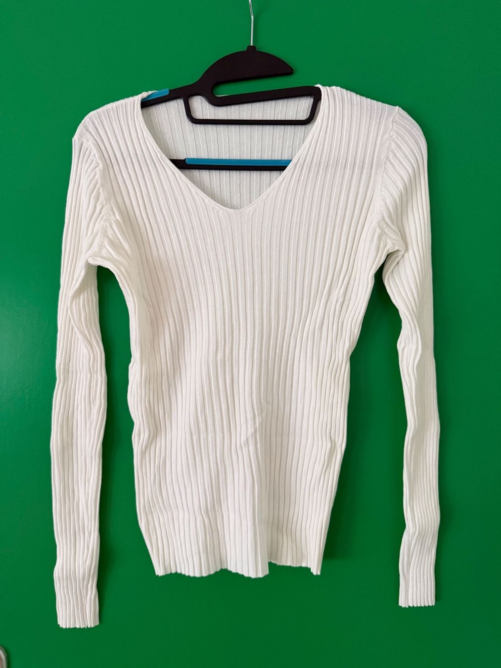T-shirt: Maglietta bianca – Nuovo (secondo la descrizione) da Losone venduto da AriCol1512