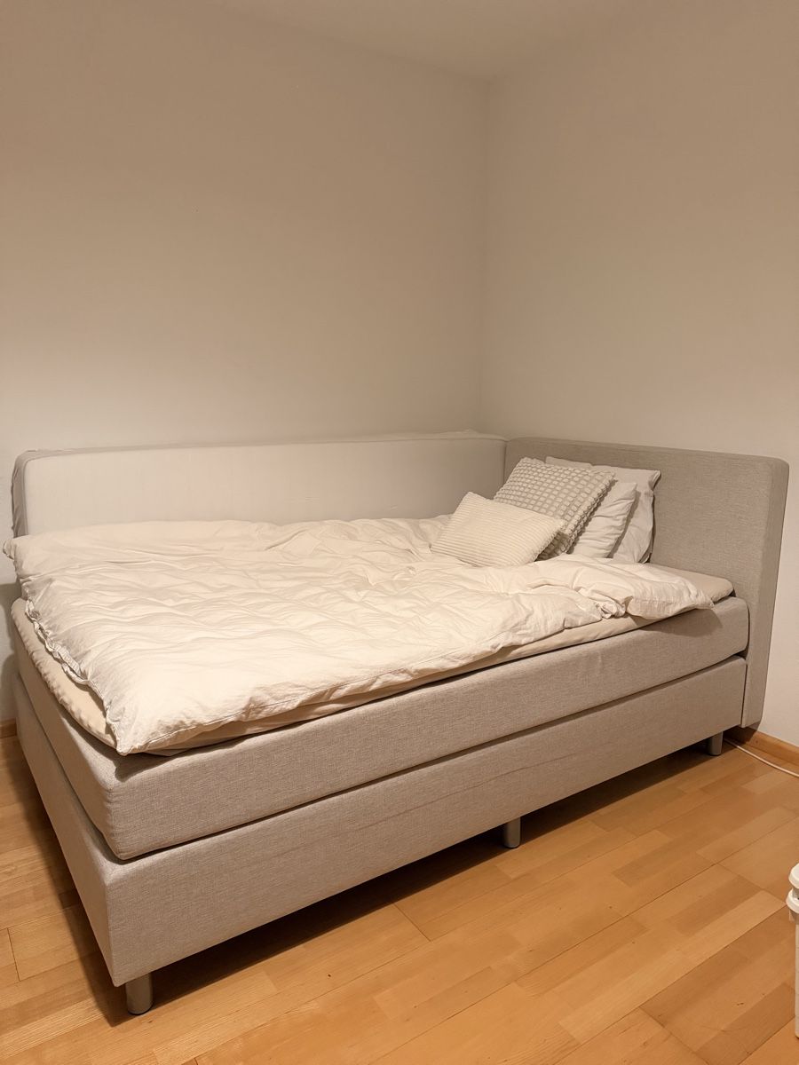 Betten: Boxspring Bett mit gepolstertem Kopfteil beigegebraucht – Neu (gemäss Beschreibung) aus Basel von Far_98w6 1