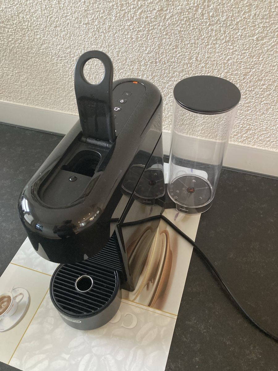 Kaffeemaschinen & Espressomaschinen: Nespresso Essenza Plus  – Gebraucht aus Full-Reuenthal von Firu 1