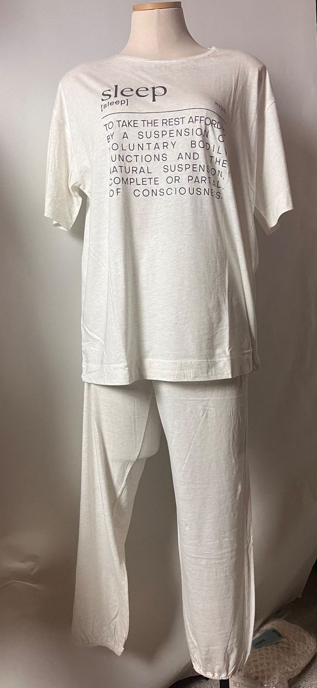Triumph Negligees & Pigiami: TRIUMPH, Pyjama-Set Baumwolle/Modal, Grösse 44, Offwhite – Nuovo e nell'imballaggio originale da Rudolfstetten venduto da gst_g7xl