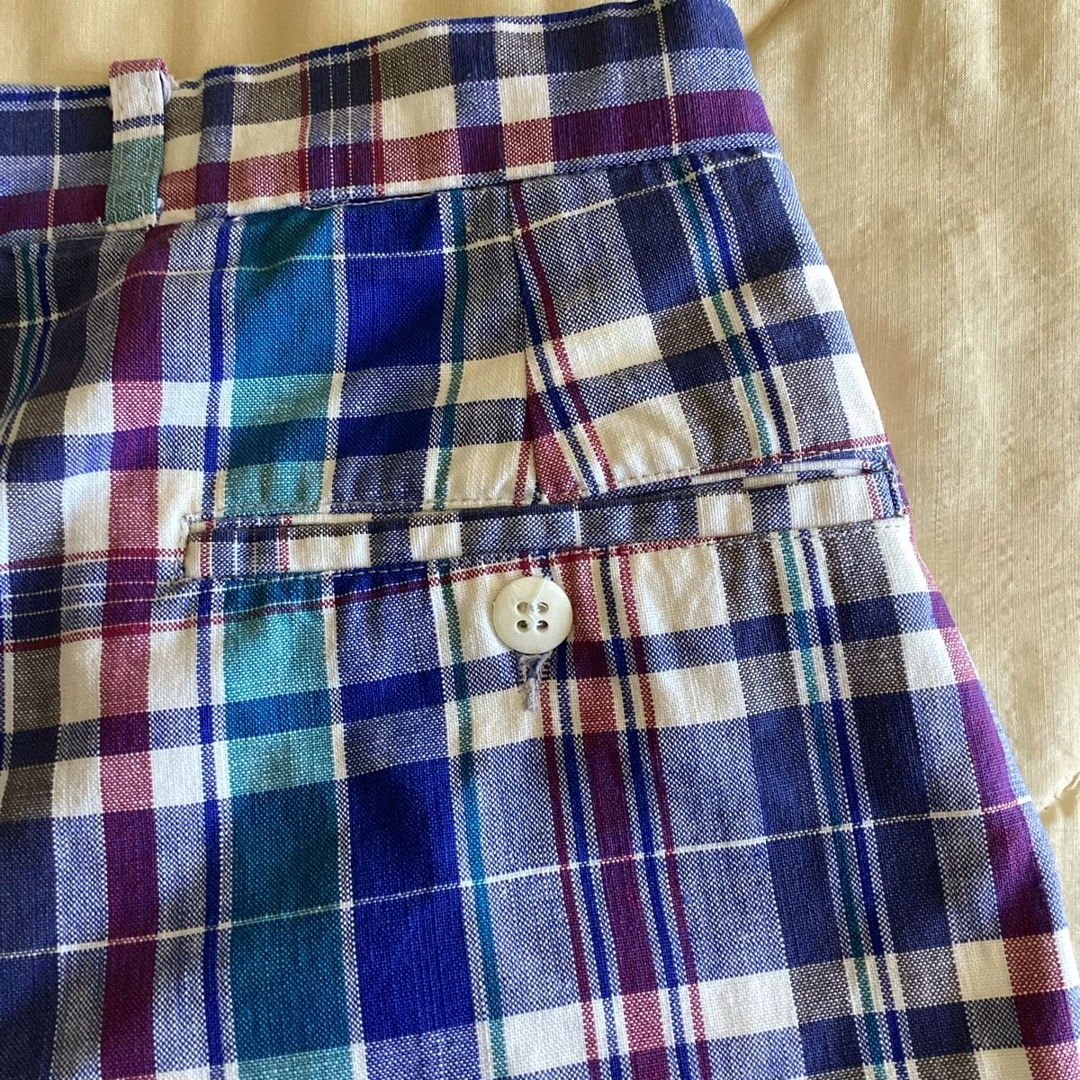 Lacoste Pantaloni: Lacoste Bermudas Vintage Gr. small – Usato da Magadino venduto da sylvierosa 3