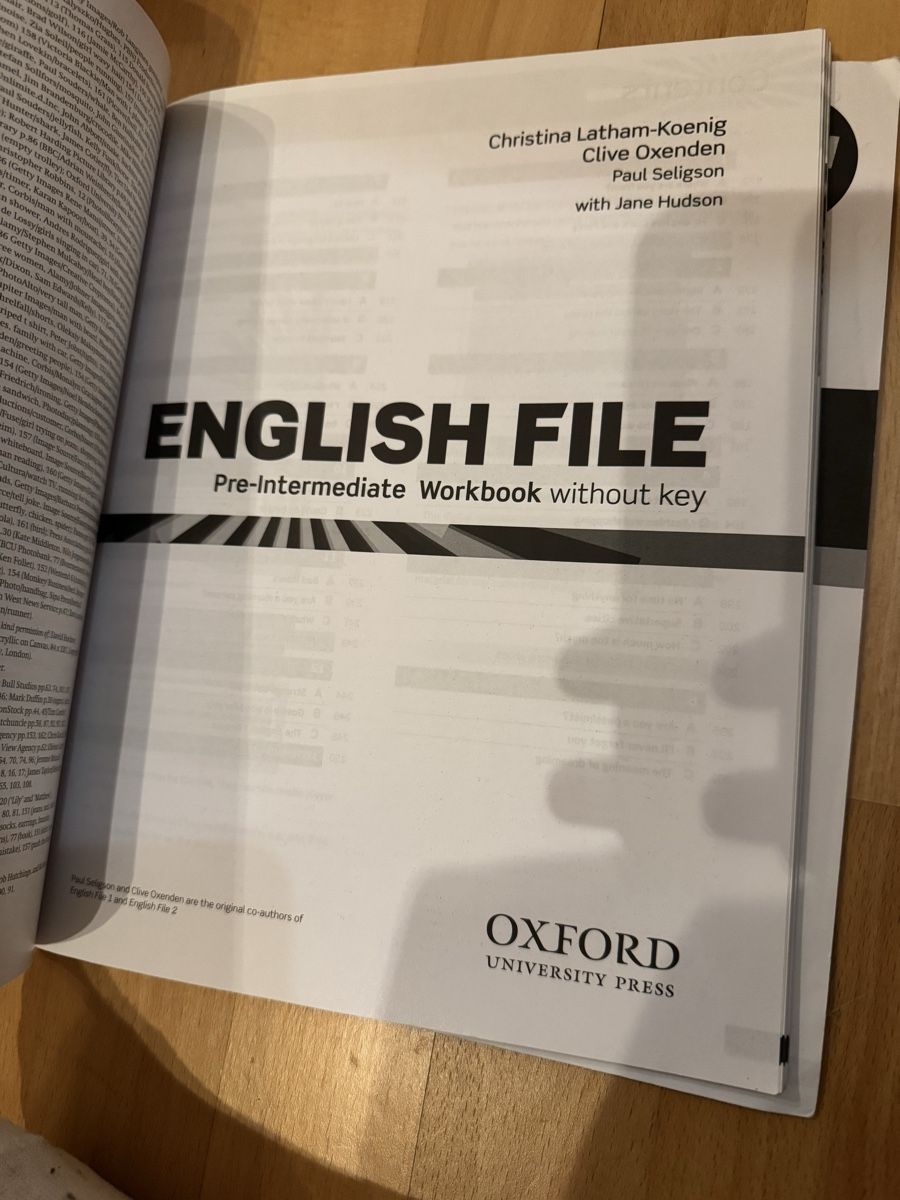 Libri: English File Digital Pre-Intermediate – Usato da Faido venduto da sof_6jgl 4