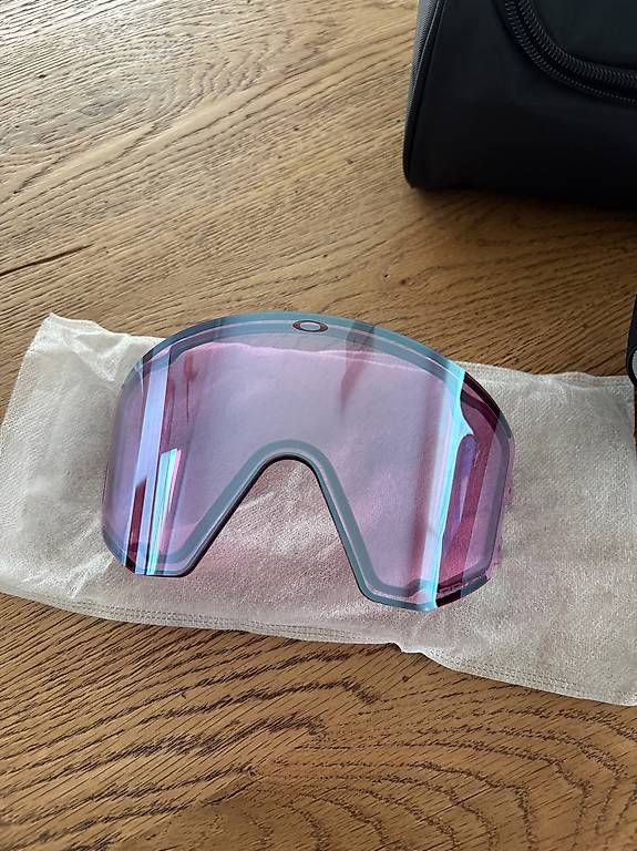 Oakley Occhiali & Lenti: Oakley Flow Scape L Snow Google – Usato da Möhlin venduto da Aries80 2
