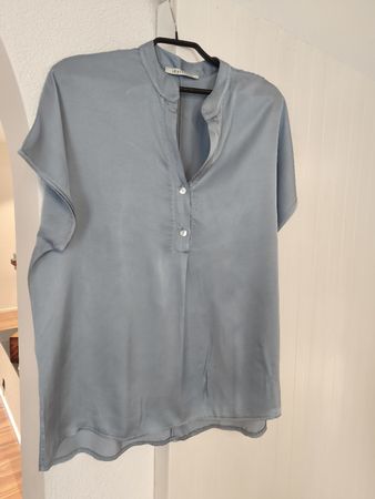 Viskosebluse von LE STREGHE, Grösse L, in Aviator-Blau