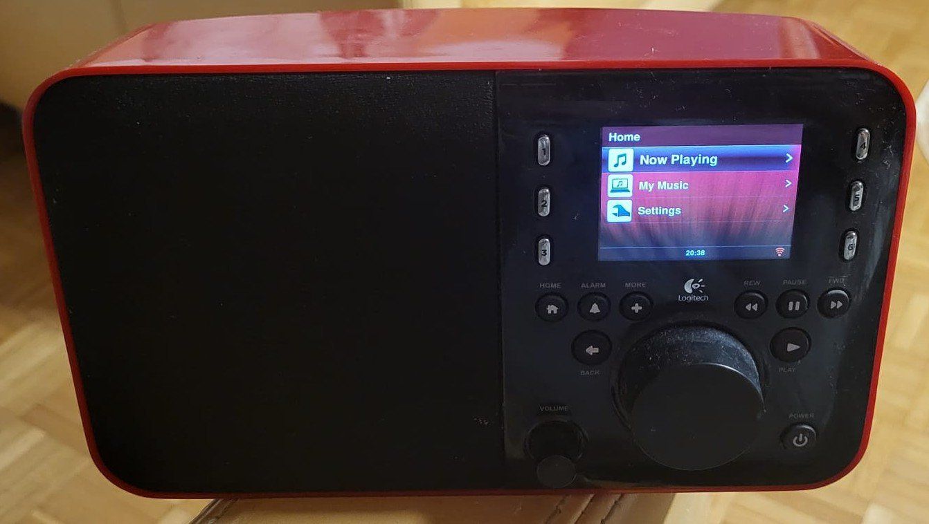 Logitech Radios: Logitech Squeezebox Internet Radio – Gebraucht aus Zürich von