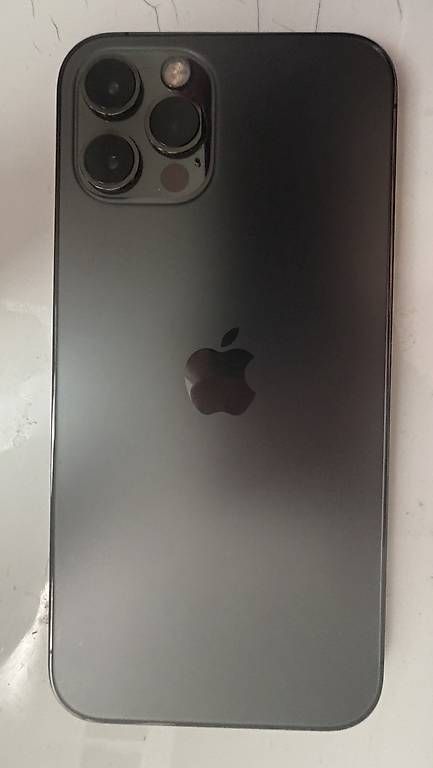 Telefoni cellulari / Smartphones: Iphone 12 Pro 128GB Akku 86%  – Usato da Bern venduto da animaratio 1