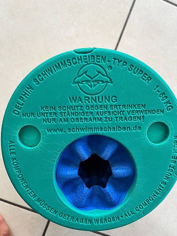 Schwimmringe: Dolphin Schwimmscheiben – Gebraucht aus Lütisburg von Salmonella89 3