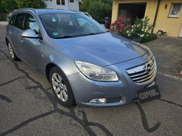 OPEL Insignia Turbo, Automat, Sportstourer 220PS, 2.0 Lt
