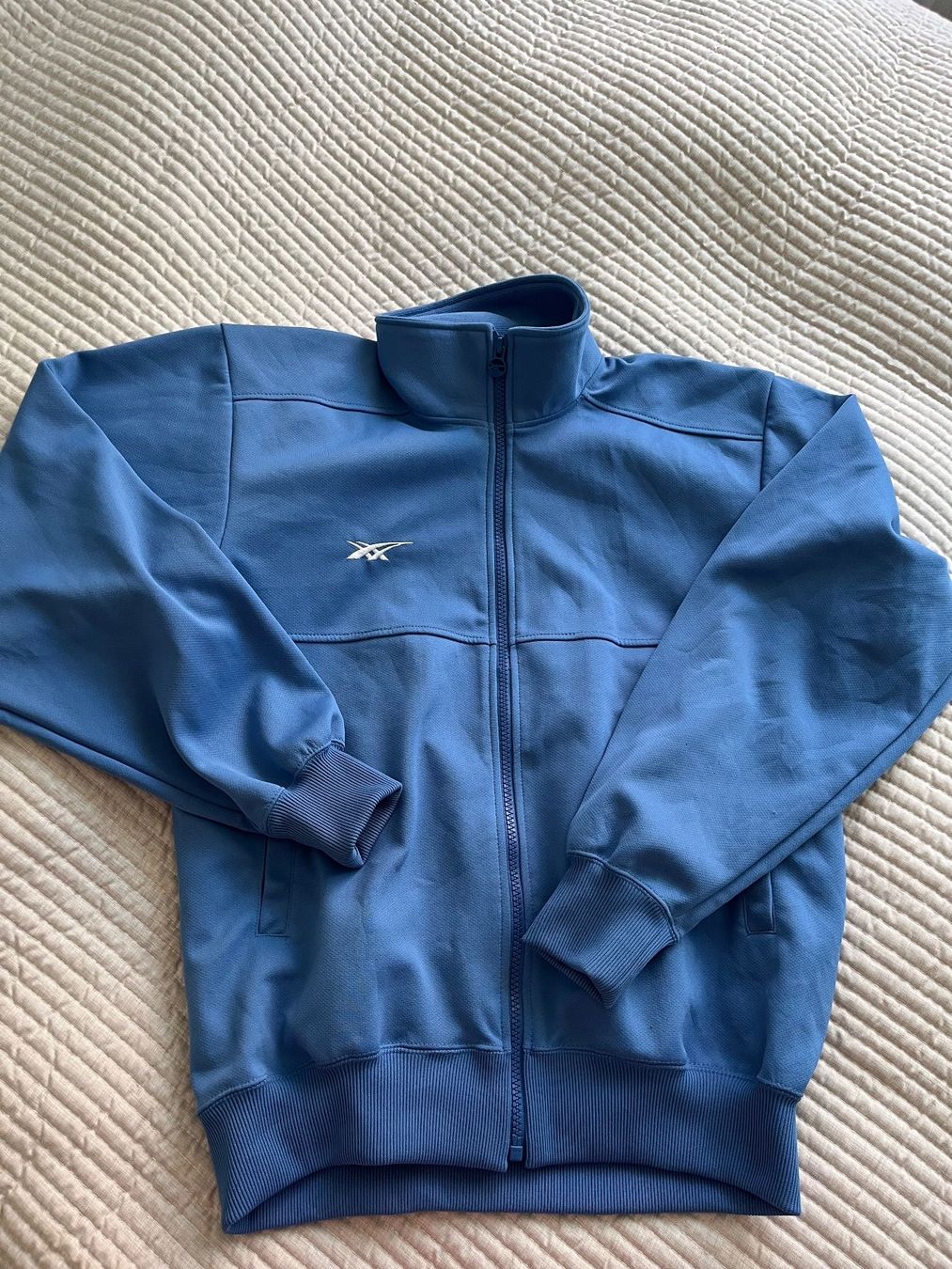 Asics Giacche: Trainingsjacke Asics blau Grösse M/S – Usato da Bern venduto da k_l_t2hw