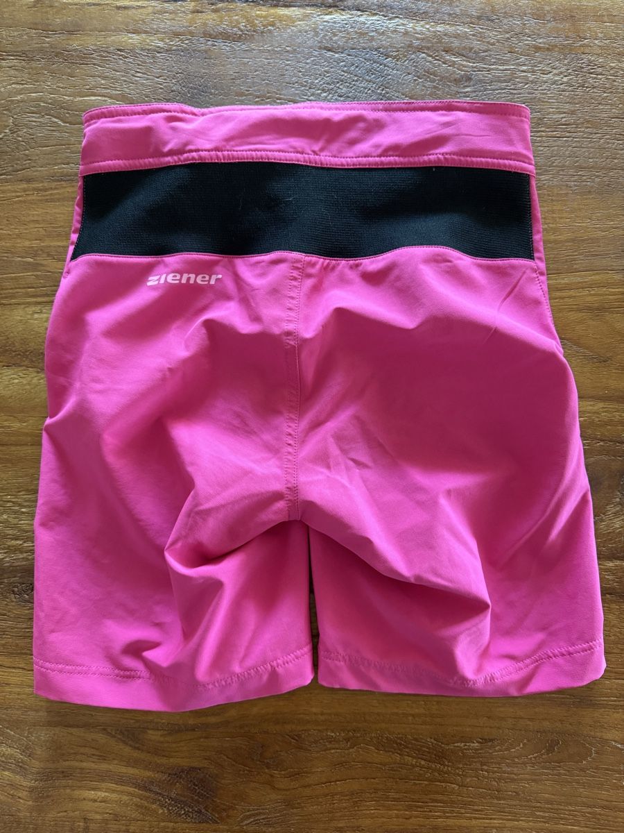 Ziener Hosen: Shorts/Veloshorts – Gebraucht aus Hirzel von Kuba14 1
