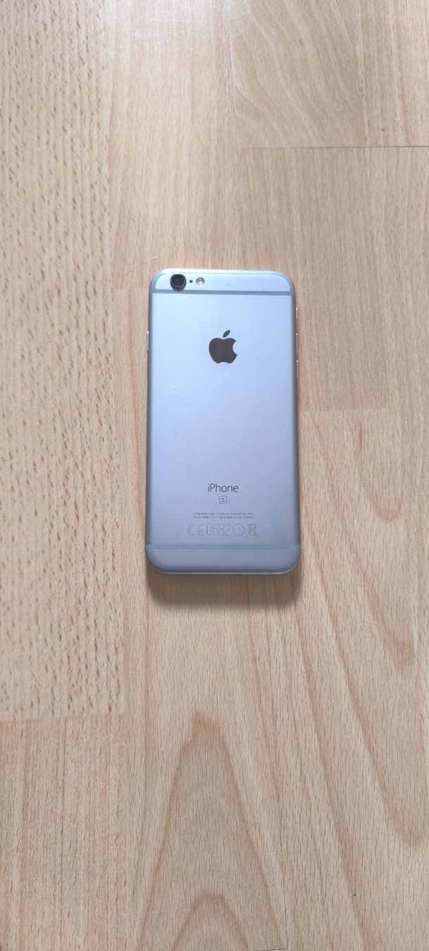 Apple Handys / Smartphones: Iphone SE 2020 – Gebraucht aus Arnex-sur-Orbe von mbdaso 2