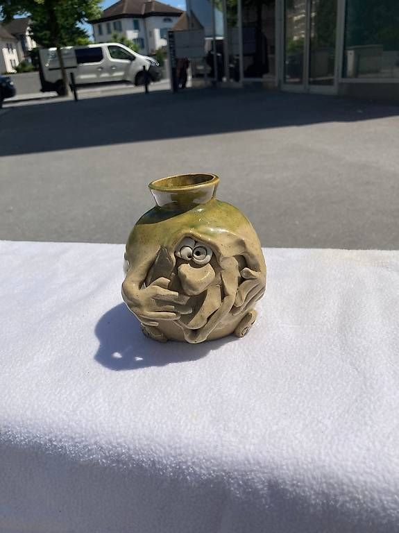 Vasi & Recipienti: Keramik Vase mit Gesicht, Top Zustand – Usato da Galgenen venduto da Beatsz 1