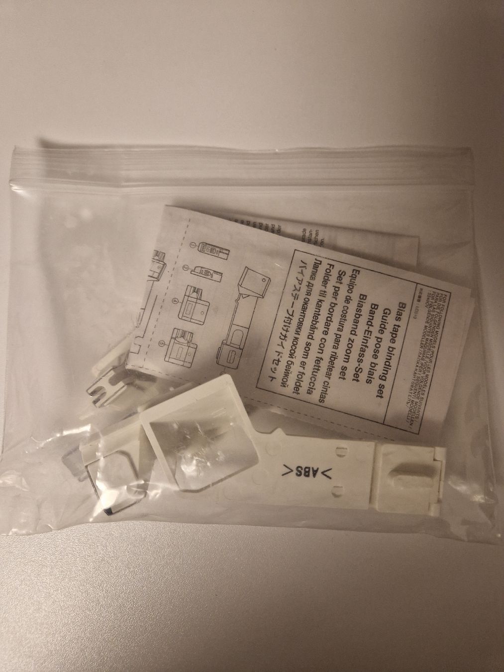 Brother Macchine da cucire: Brother Bias Tape Binding Set  – Nuovo (secondo la descrizione) da Henau venduto da ale_bc8n