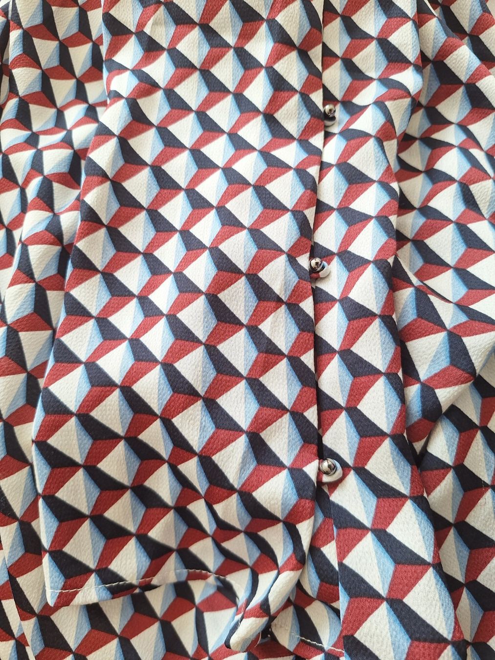 Esprit Camicette: ESPRIT Schicke Bluse mit geometrischem Muster, Grösse 42 – Usato da Hedingen venduto da Rosie013 5