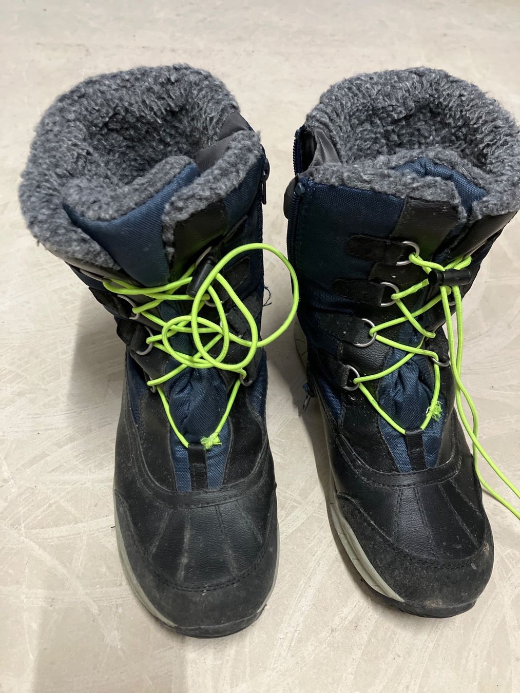 Scarpe per ragazzi: Winterschuhe Gr. 38 – Usato da Bauma venduto da Dolphin3