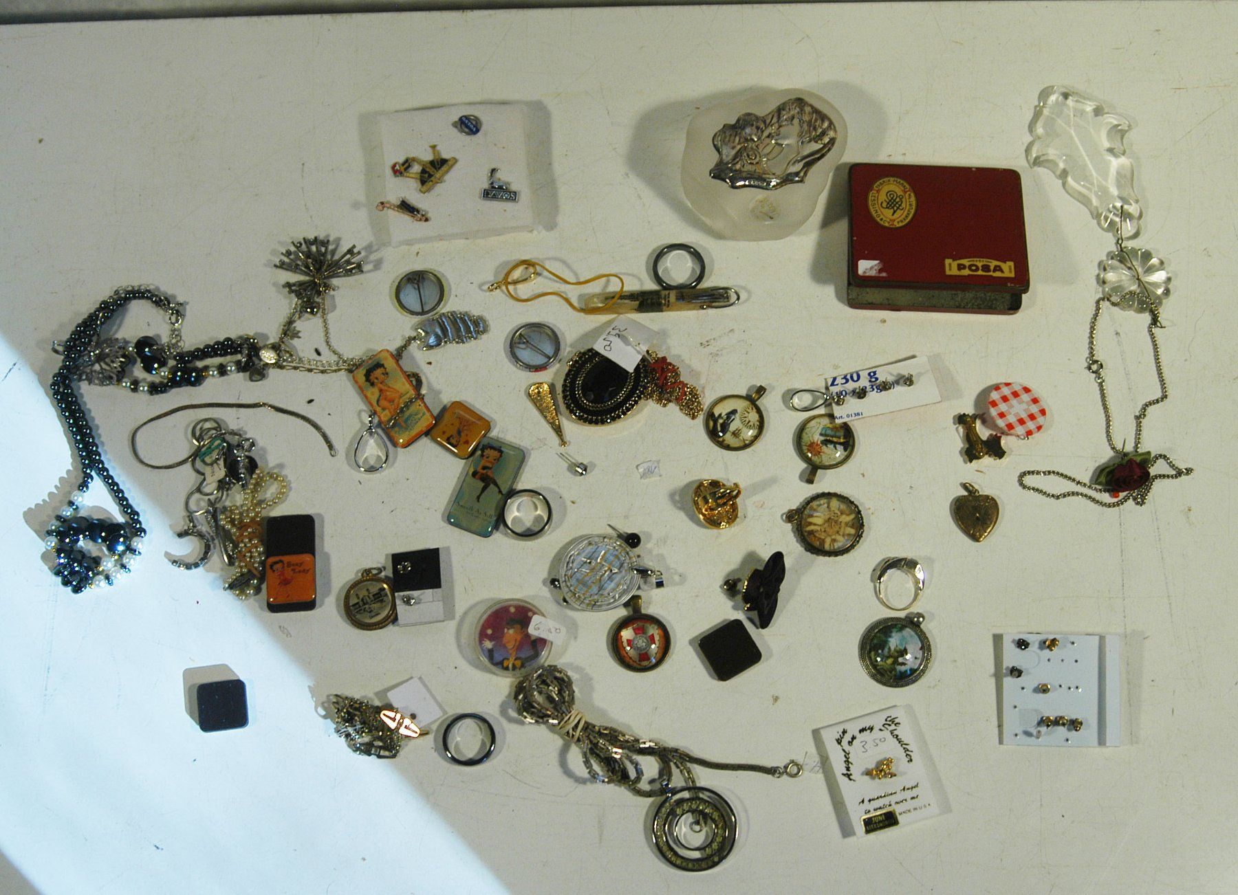 Sonstiger Schmuck: Modeschmuck Diverses – Gebraucht aus Herisau von Wisen
