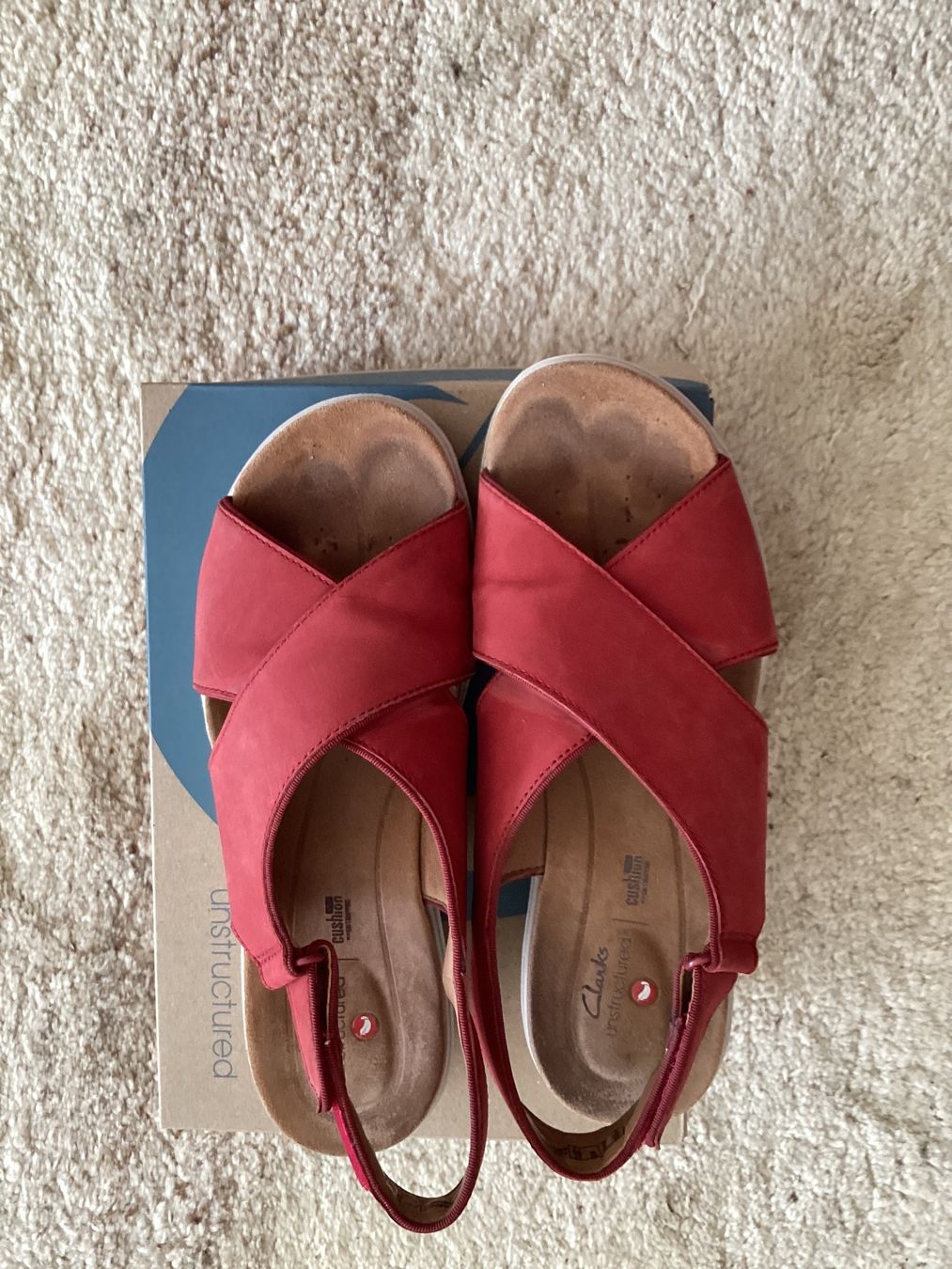 Clarks Scarpe da donna: Sandales Clarks Red nubuk, 40 – Usato da Neuchâtel venduto da Pompom_10