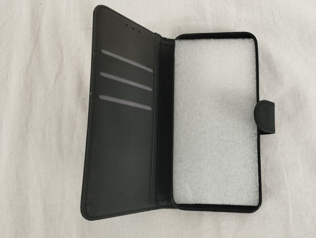 Xiaomi Covers & Schutzfolien: Handyhülle Xiaomi Redmi 14 schwarz – Gebraucht aus Schübelbach von Restwert_Schubelbach 2