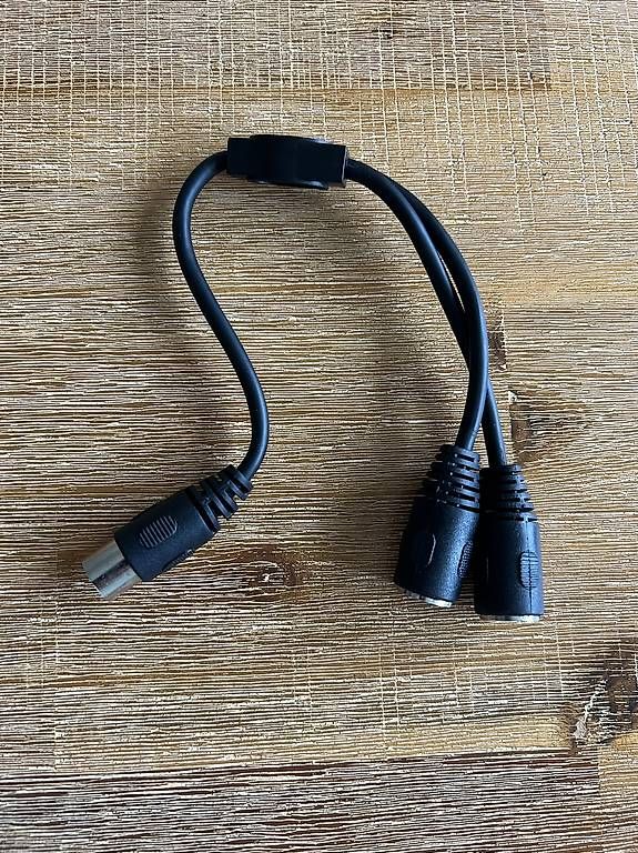 Cavi: Digital-/Audio-/HiFi-Splitter-Kabel (7-polig) – Usato da Zürich venduto da flo_y6yc 2