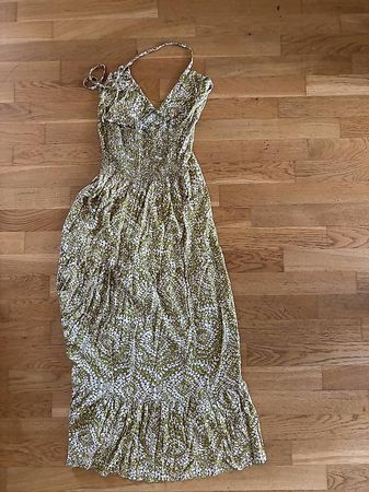 Grünes Sommerkleid