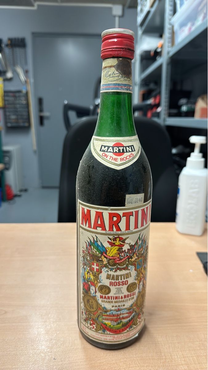 Martini Spirituosen: Bouteille Martini Rosso ancienne – Gebraucht aus Châtelaine von edv_5tgm