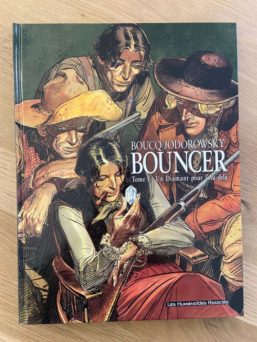 Fumetti: BOUNCER / TOME 1 / PREMIERE EDITION – Usato da Corcelles-près-Payerne venduto da 1562Comics