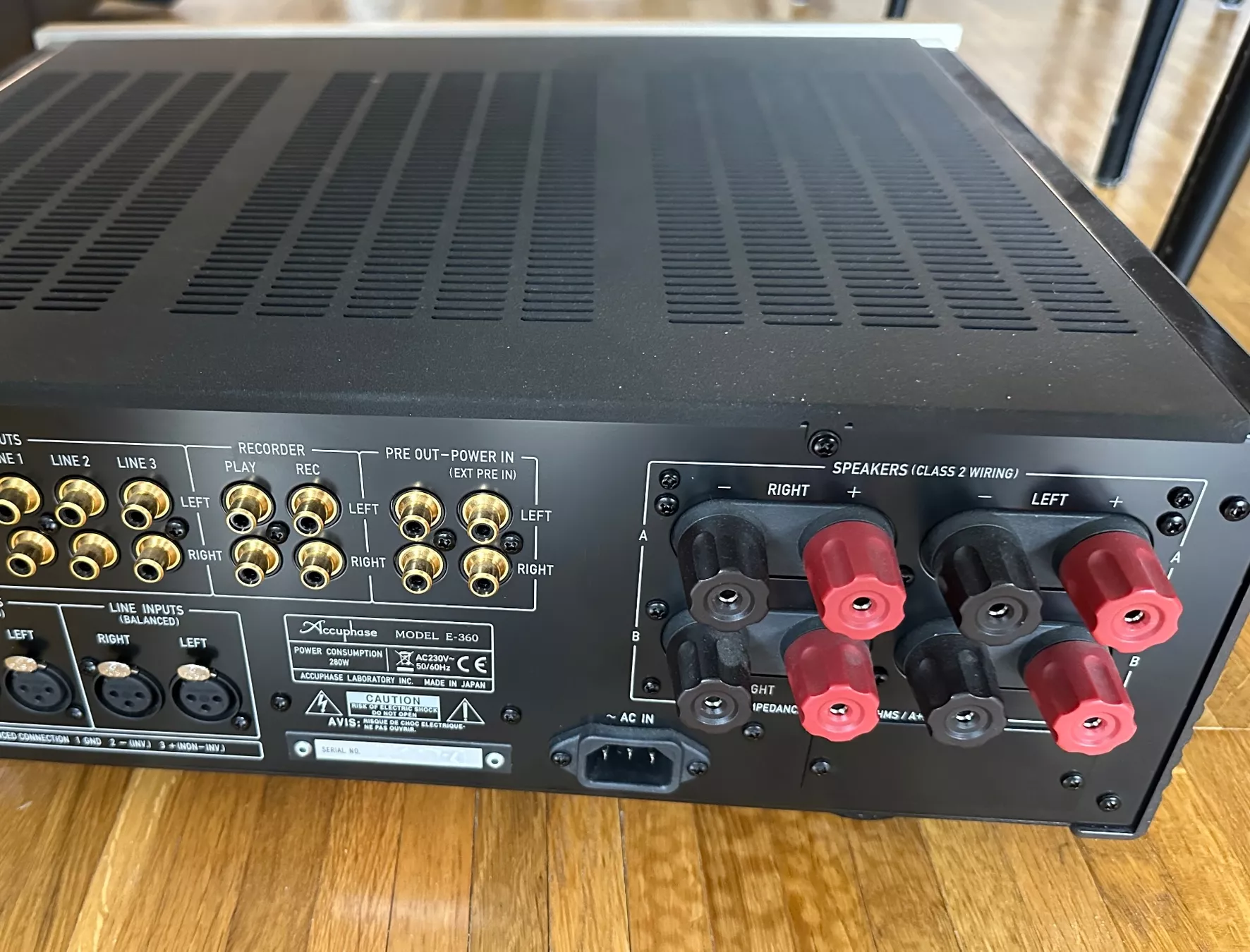 Accuphase Amplificatori: Accuphase E-360 High end Vollverstärker – Usato da Kerns venduto da BenyD 3