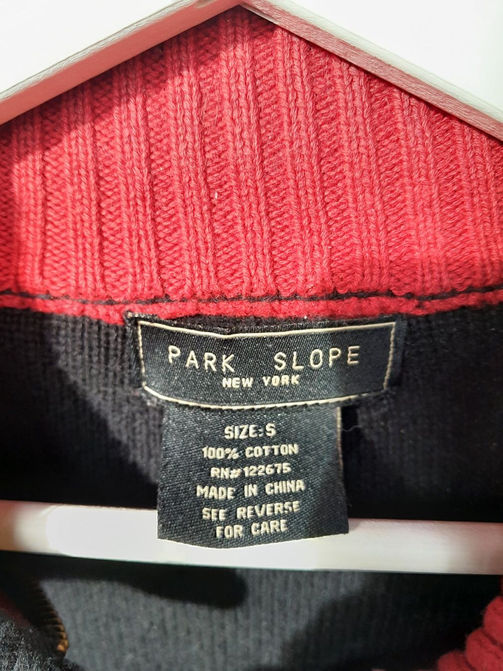 Maglioni & Felpe: Pullover, Park Slope, schwarz/rot/grau, Grösse S – Usato da Neuheim venduto da discovery27 2