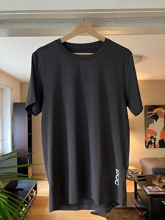 Funktionelles Sportshirt von POC in anthrazit, neuwertig