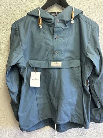Amundsen Sports Roamer Damen-Anorak Gr. M  Neu