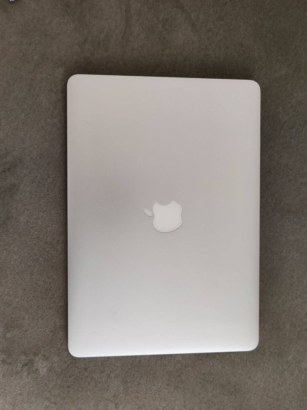 Apple Notebooks: MacBook Air 2018 – Gebraucht aus Zürich von ser_db5x