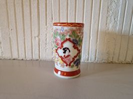 Japanischer Porzellan Becher handbemalt
