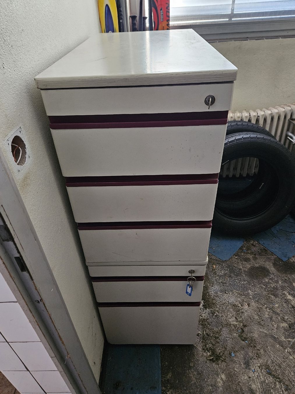 Banconi: 2 Stk Schubladen Rollcontainer, abschliessbar ! – Usato da Oberburg venduto da znas 1