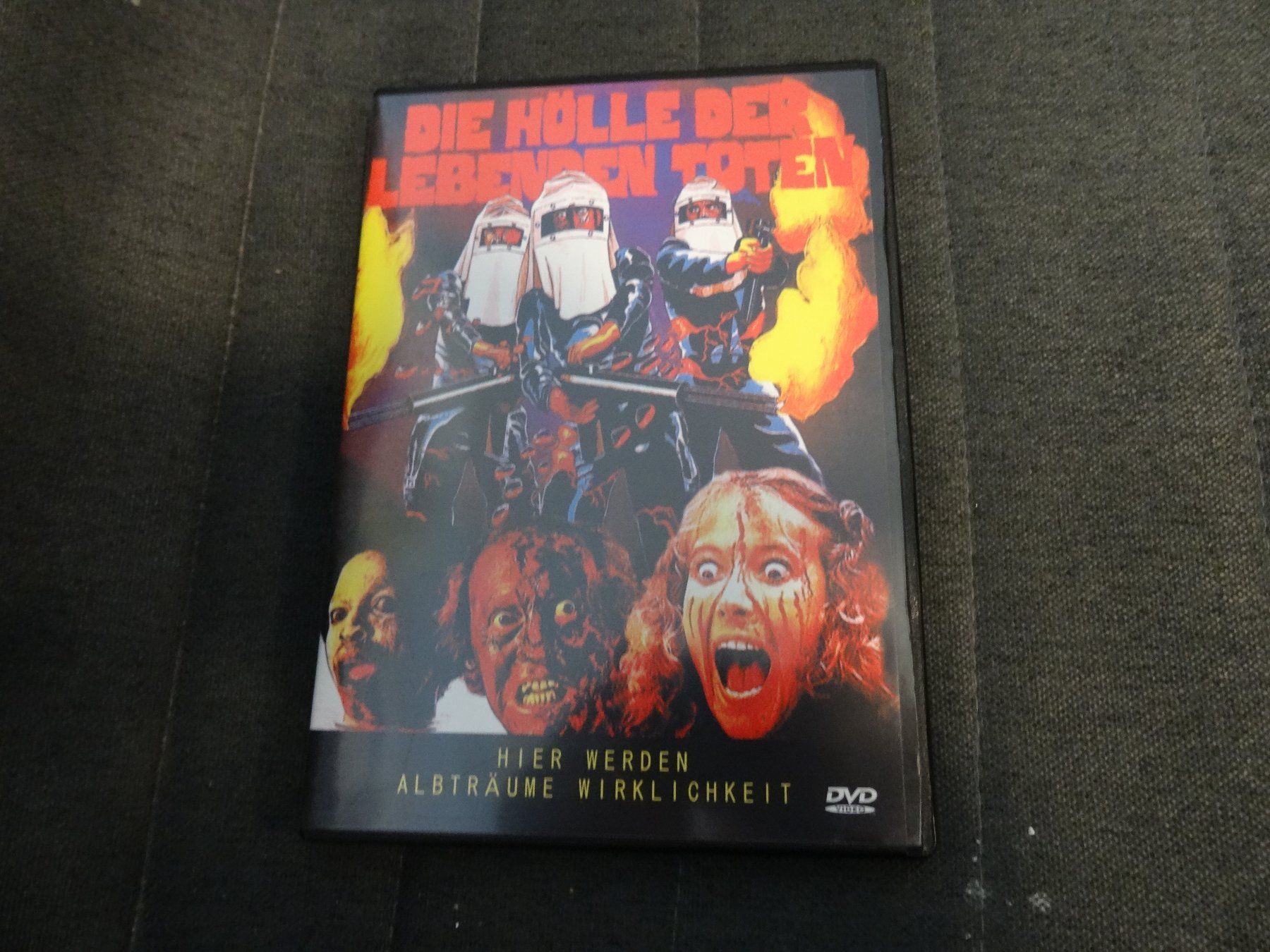 Alle DVDs: Die Hölle der Lebenden Toten DVD HORROR – Gebraucht aus Olten von Disc-Verkauf