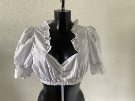 Weisse Trachtenbluse Gr. 38