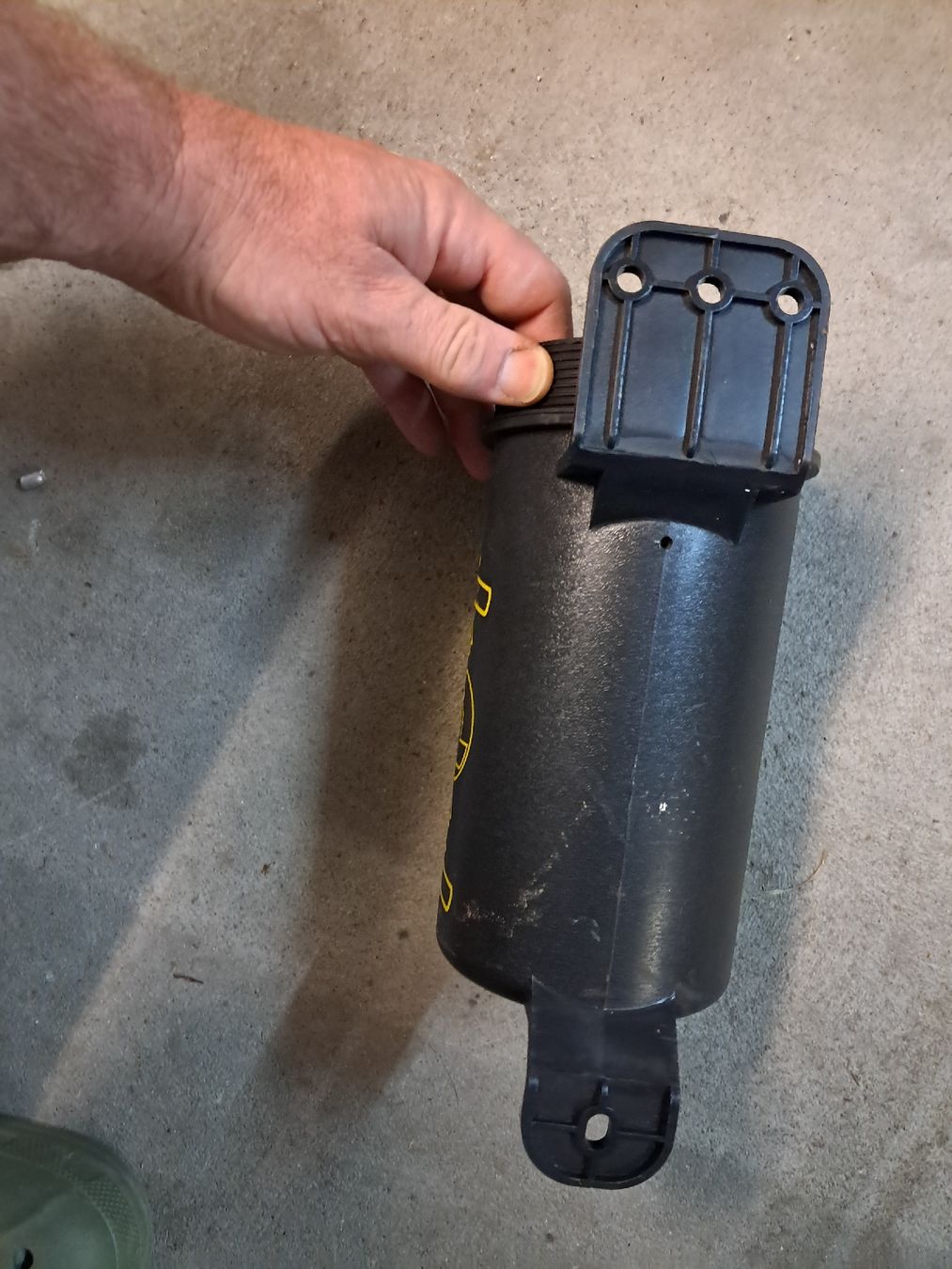 Tutti pezzi di ricambio auto: Dokumenten halter khne deckel – Usato da Aristau venduto da Andianhaenger24 1