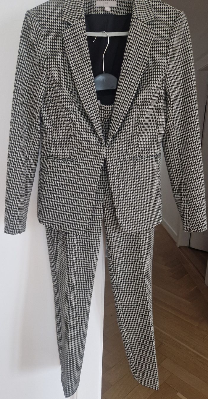 H&M Completi & Tailleur: Hosenanzug in 36 – Nuovo (secondo la descrizione) da Küsnacht ZH venduto da 2011_