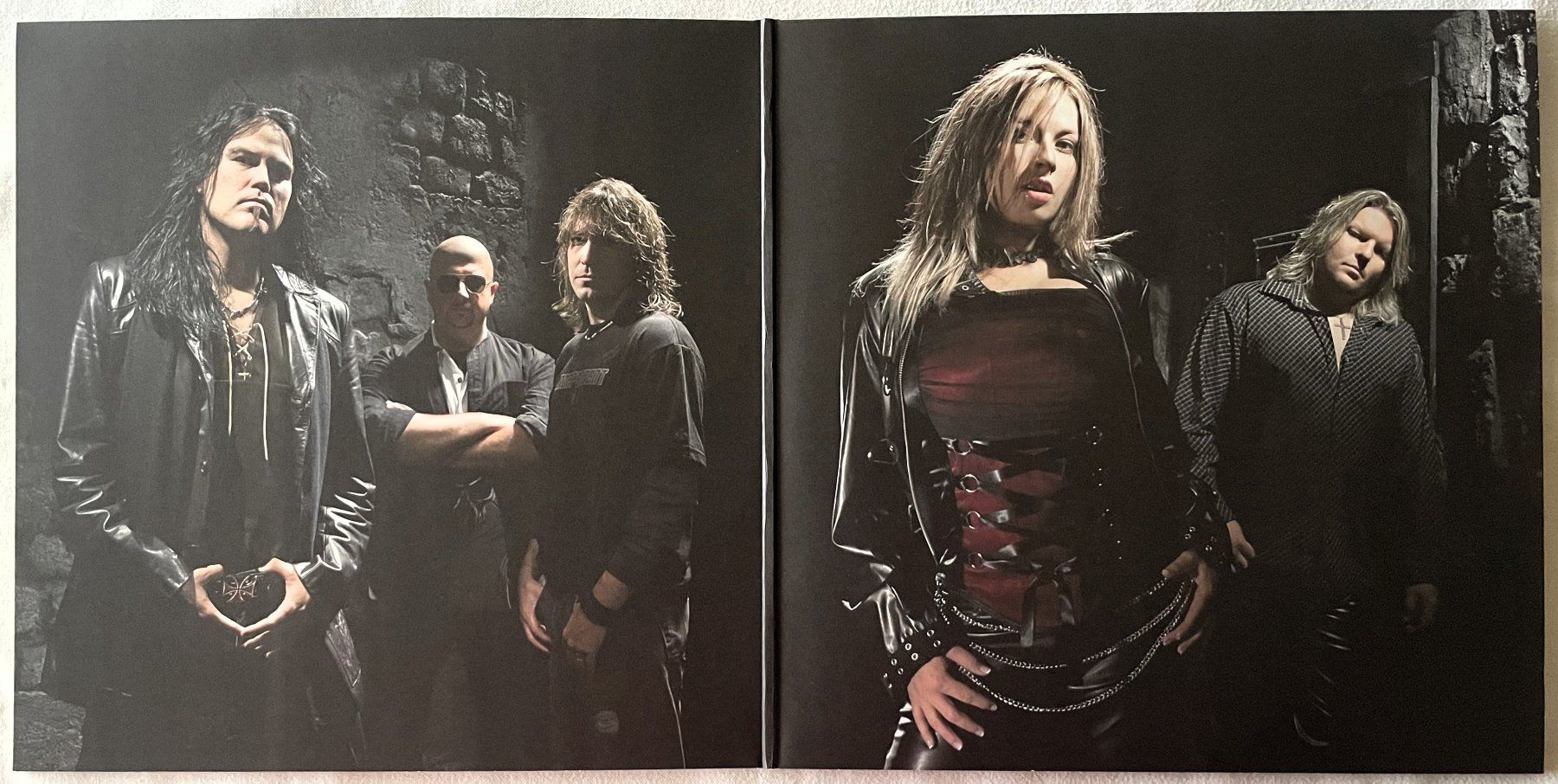 Dischi in vinile: Hydrogyn – Bombshell - Red/Black Splatter Vinyl - 2008 – Nuovo (secondo la descrizione) da Uster venduto da Zardodel 6