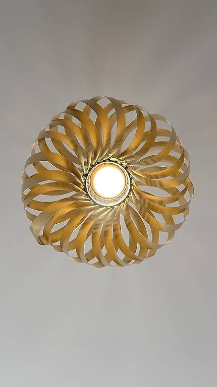Lampadari & plafoniere: Goldene Deckenleuchte/ Lampe / Deckenlampe – Usato da Hünenberg See venduto da Sandra.12 1