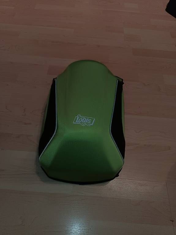 Sacs à dos: Motorrad hardschalen Rucksack  – D'occasion à Liestal par mad_9w6f