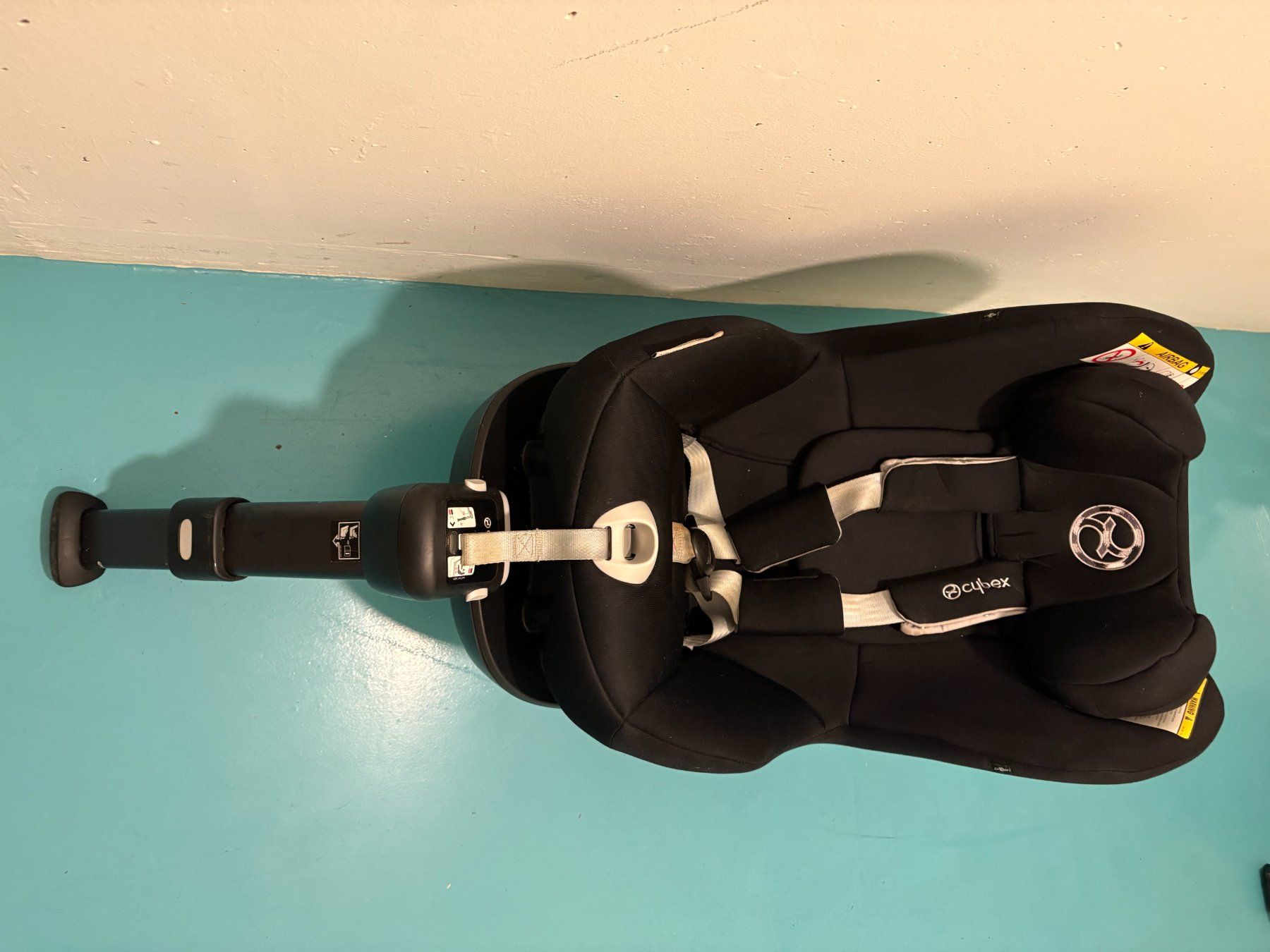 Cybex Sièges auto: CYBEX Kindersitz BLACK - 0-15 Monate mit ISOFIX – D'occasion à Greifensee par oli_c7w6 2